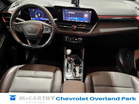 Used 2025 Chevrolet TrailBlazer RS w/ Convenience Package FWD image 27