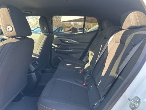 New 2026 Chevrolet Equinox EV LT image 12