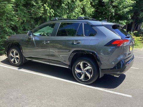 Certified 2024 Toyota RAV4 SE w/ Weather & Moonroof Package AWD/4WD image 10
