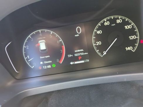 Certified 2024 Honda Pilot TrailSport image 6