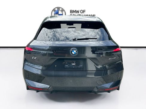 Certified 2024 BMW iX xDrive50 w/ Premium Package AWD/4WD image 6