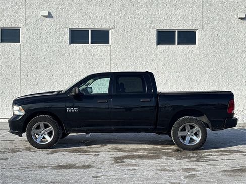 Used 2015 RAM 1500 Express image 10