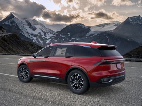 New 2026 Lincoln Nautilus Premier w/ Equipment Group 102A AWD/4WD image 4