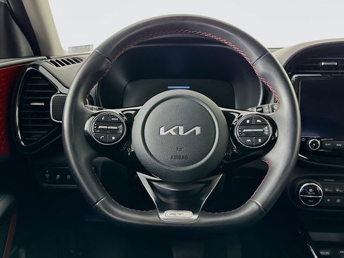 Used 2023 Kia Soul GT-Line w/ GT-Line Technology Package image 18