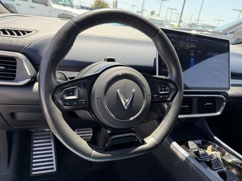 Used 2023 VinFast VF 8 Plus AWD/4WD image 19