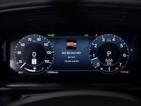 Used 2024 Land Rover Discovery Dynamic SE AWD/4WD image 31