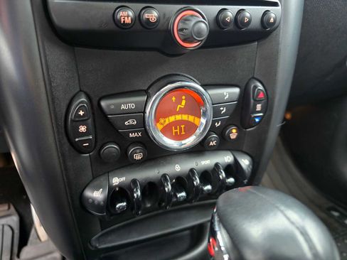 Used 2014 MINI Cooper Countryman S image 26