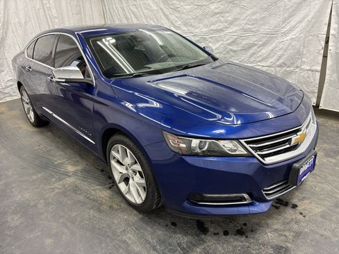 Used 2014 Chevrolet Impala LTZ FWD image 2