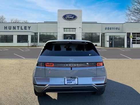 Used 2024 Hyundai Ioniq 5 Limited image 5