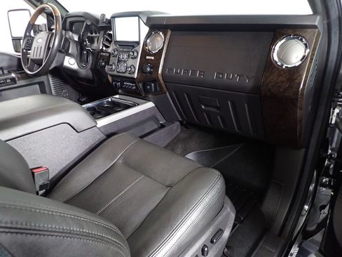 Used 2014 Ford F350 Platinum w/ Snow Plow Prep Package AWD/4WD image 40