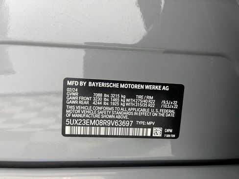 Used 2024 BMW X7 xDrive40i w/ M Sport Package image 27