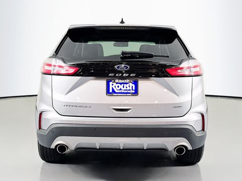 Used 2024 Ford Edge Titanium w/ Equipment Group 301A AWD/4WD image 6