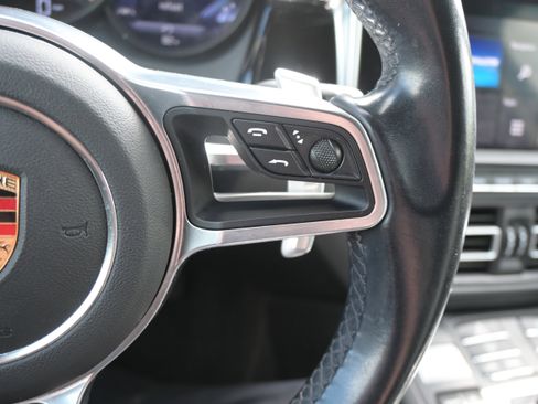 Used 2021 Porsche Macan AWD/4WD image 19