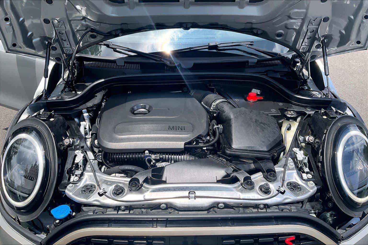 Used 2025 MINI Cooper S FWD image 31