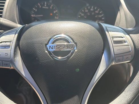 Used 2017 Nissan Altima 2.5 S w/ Power Driver Seat Package FWD image 22
