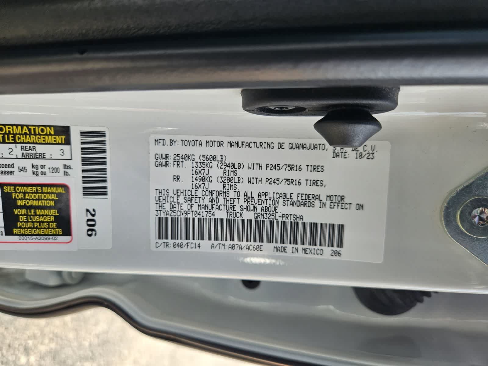 Used 2023 Toyota Tacoma SR5 RWD image 32