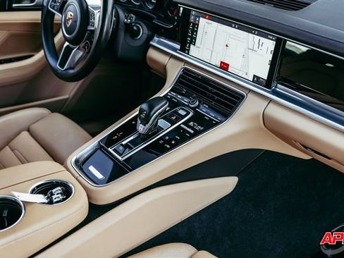 Used 2018 Porsche Panamera 4S AWD/4WD image 85