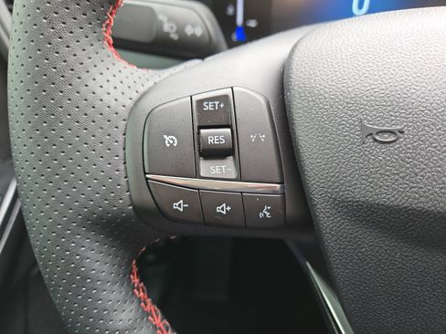 Used 2026 Ford Escape ST-Line w/ Cold Weather Package image 14