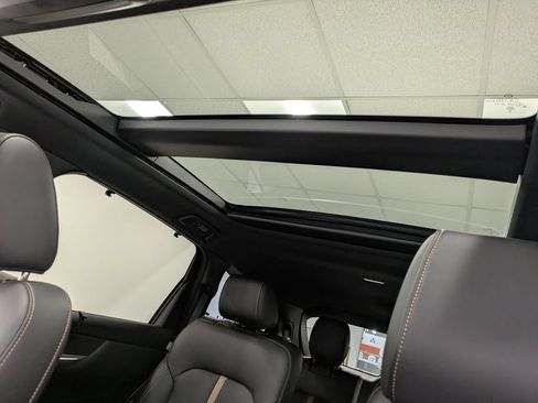 Certified 2026 MAZDA CX-90 3.3 Turbo S w/ Premium Plus AWD/4WD image 22