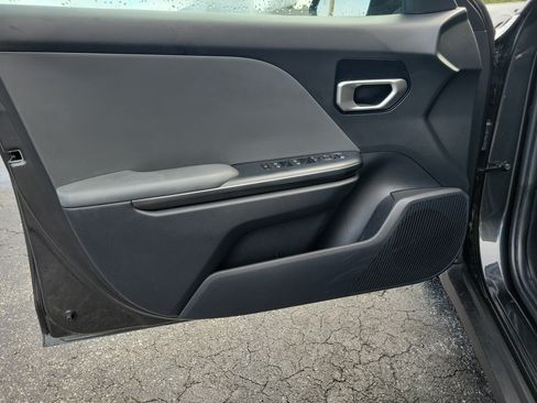 Used 2025 Kia K4 FWD image 20