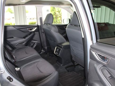 Used 2024 Subaru Forester Premium AWD/4WD image 50