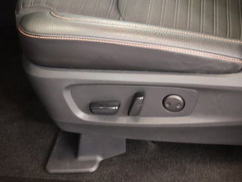 Certified 2024 Nissan Pathfinder Rock Creek image 12