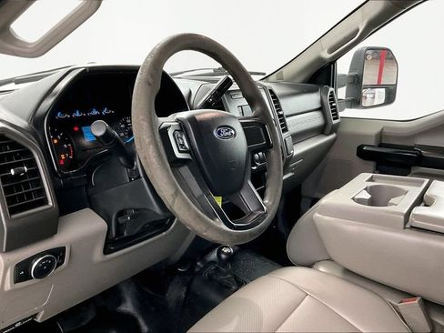 Used 2019 Ford F350 XL AWD/4WD image 14