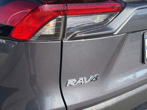 Certified 2025 Toyota RAV4 LE FWD image 6