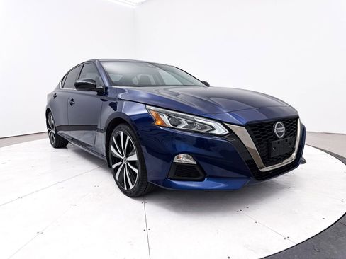 Used 2020 Nissan Altima 2.5 SR image 9