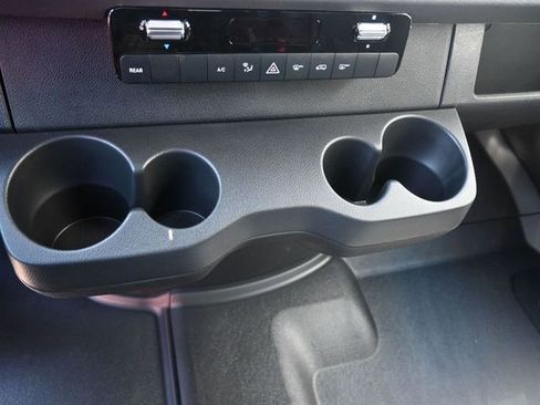 New 2025 Mercedes-Benz Sprinter 2500 image 2