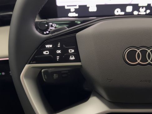 New 2026 Audi Q3 quattro 2.0T AWD/4WD image 21