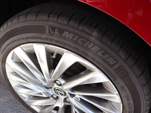 Used 2022 Lexus ES 350 w/ Accessory Package FWD image 29