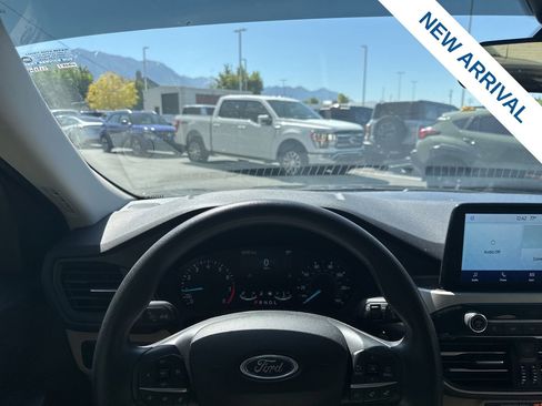 Used 2021 Ford Escape SE FWD image 20