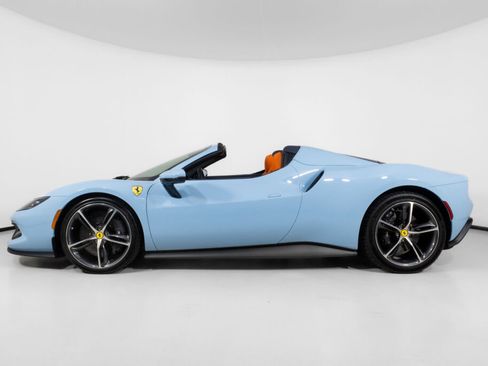 Used 2024 Ferrari 296 GTS RWD image 3