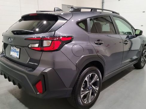 Used 2024 Subaru Crosstrek 2.0i Premium AWD/4WD image 3