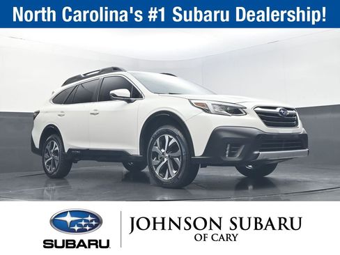 Used 2022 Subaru Outback Limited image 16