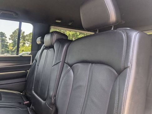 Used 2024 Jeep Wagoneer L Series II w/ Flexible Seating Group AWD/4WD image 32