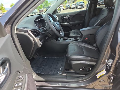 Used 2022 Jeep Cherokee Latitude Lux AWD/4WD image 19