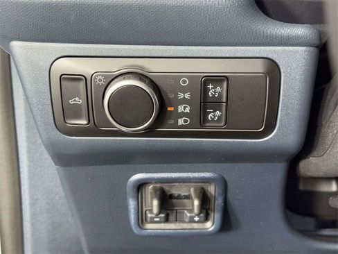 Used 2025 Ford Maverick Lariat w/ 4K Tow Package image 19