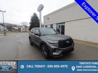 New 2026 Ford Explorer ST-Line w/ ST-Line Street Pack video 1