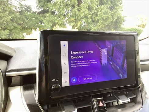 Certified 2024 Toyota Corolla Cross XLE w/ Convenience Package image 16