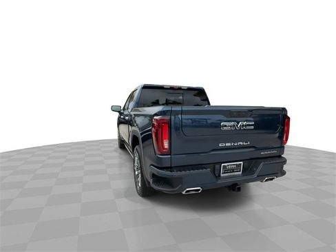 Used 2023 GMC Sierra 1500 Denali Ultimate image 11
