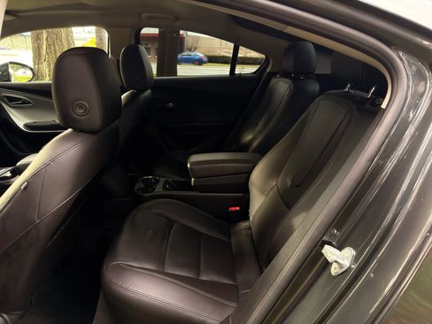 Used 2014 Chevrolet Volt Premium w/ Premium Trim Package image 39