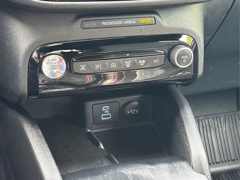 Used 2023 Ford Escape ST-Line Elite w/ Premium Technology Package AWD/4WD image 27