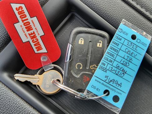 Used 2022 Chevrolet Silverado 1500 LTZ image 23