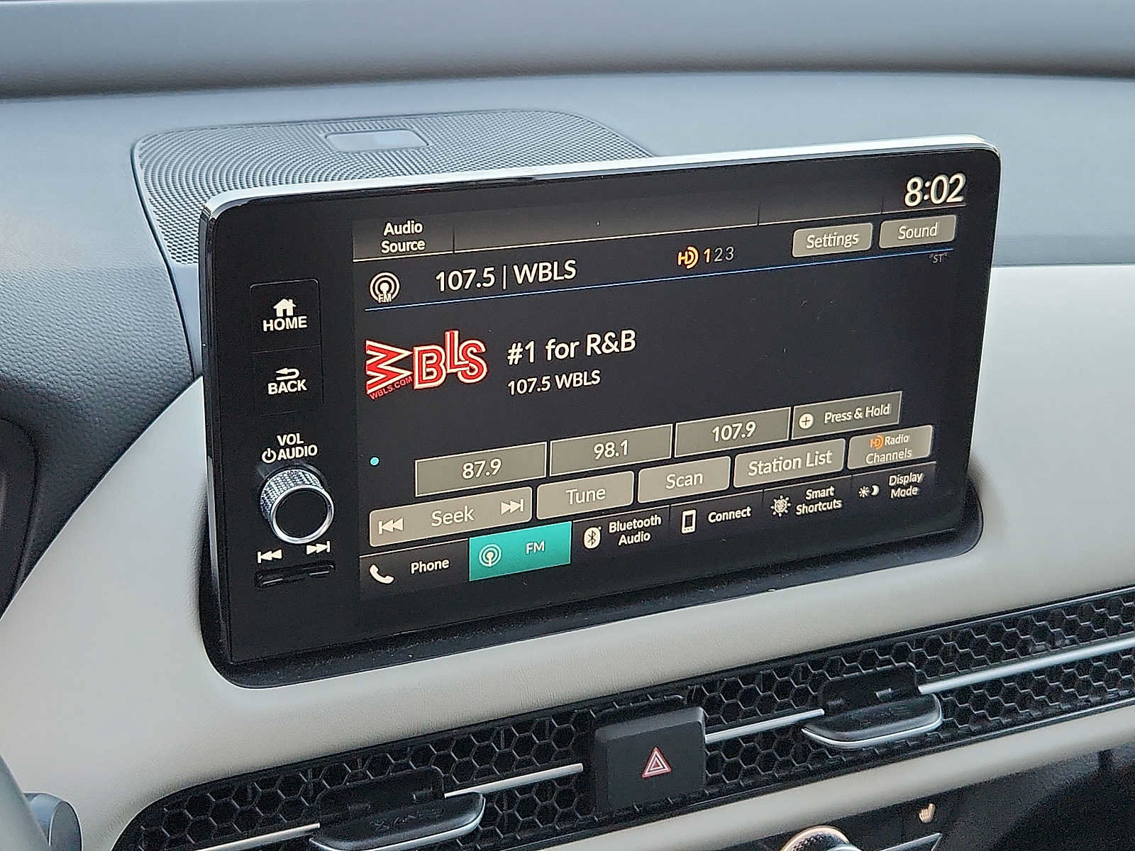 Used 2024 Honda HR-V EX-L image 16