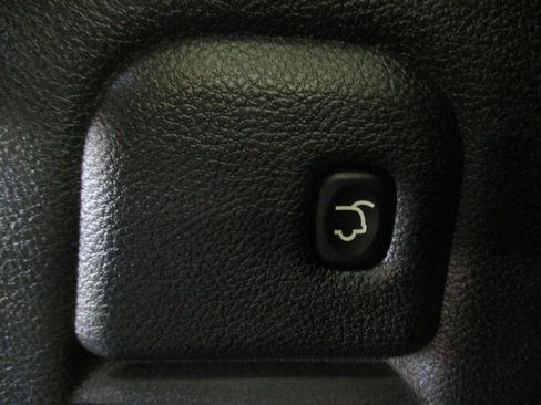 Used 2021 Dodge Durango GT image 19