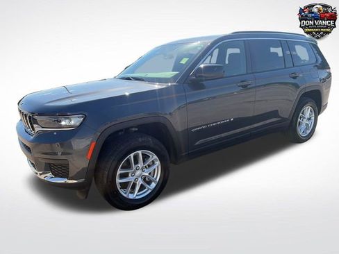 Certified 2025 Jeep Grand Cherokee L Laredo w/ Luxury Tech Group I AWD/4WD image 1