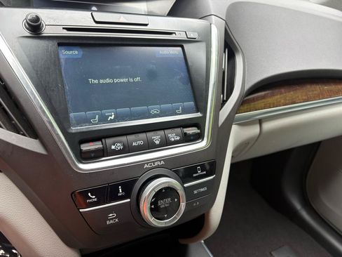 Used 2020 Acura MDX SH-AWD image 40
