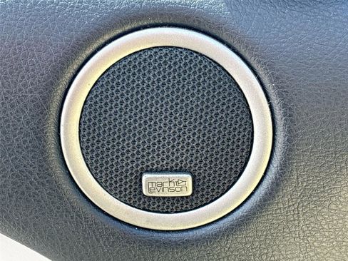 Used 2005 Lexus SC 430 Convertible image 19